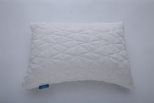 Load image into Gallery viewer, Valeria Pillow