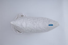 Load image into Gallery viewer, Valeria Pillow